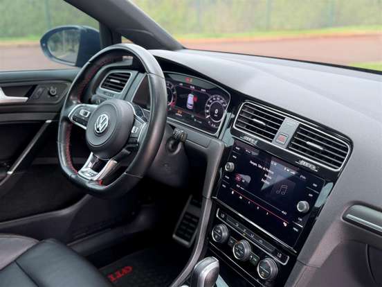 VOLKSWAGEN-GOLF-2.0 350 TSI GASOLINA GTI DSG VOLKSWAGEN-GOLF-2018