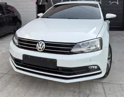 VOLKSWAGEN JETTA 1.4 16V TSI COMFORTLINE GASOLINA 4P TIPTRONIC VOLKSWAGEN JETTA 1.4 16V TSI COMFORTLINE GASOLINA 4P TIPTRONIC