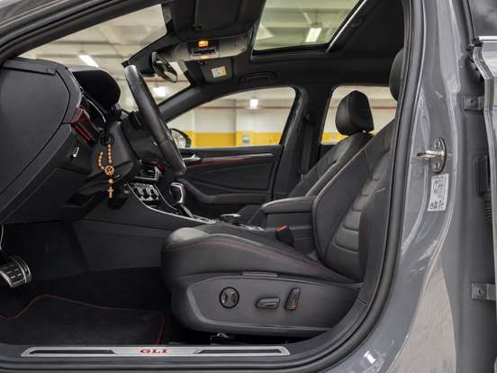 VOLKSWAGEN-JETTA-2.0 350 TSI GASOLINA GLI DSG VOLKSWAGEN-JETTA-2023