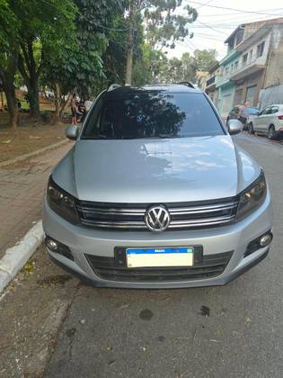 VOLKSWAGEN TIGUAN 1.4 TSI 16V TURBO GASOLINA 4P DSG