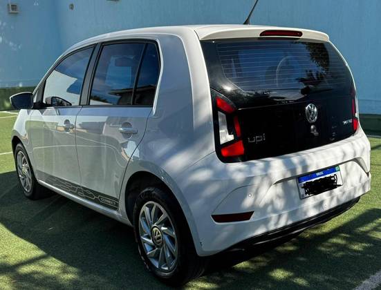 VOLKSWAGEN UP 1.0 170 TSI TOTAL FLEX CONNECT 4P MANUAL