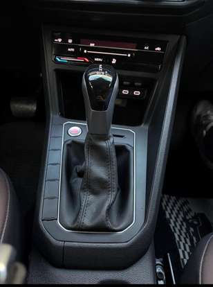 VOLKSWAGEN-VIRTUS-1.0 200 TSI HIGHLINE AUTOMÁTICO VOLKSWAGEN-VIRTUS-2025