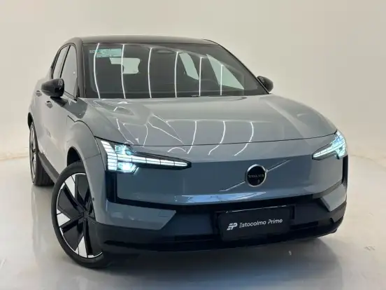 VOLVO-EX30-2024