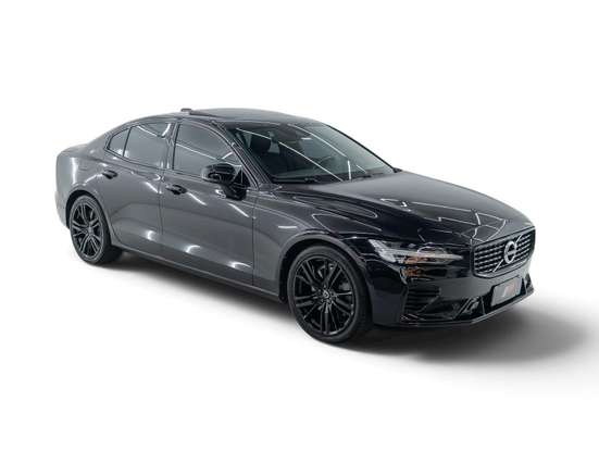 VOLVO-S60-2019