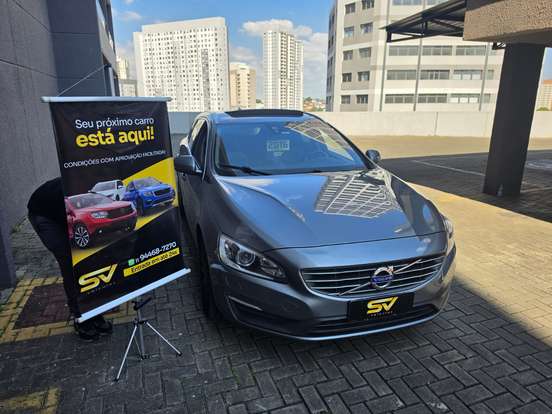 VOLVO-V60-2.0 T5 MOMENTUM TURBO GASOLINA 4P AUTOMÁTICO VOLVO-V60-2015
