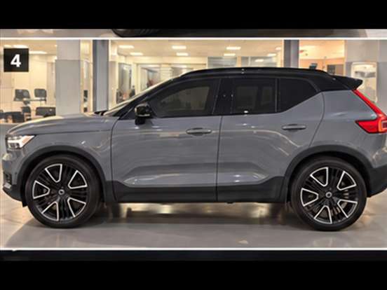 VOLVO-XC40-2019