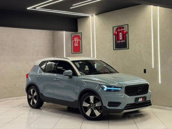 VOLVO XC40 2.0 T4 GASOLINA GEARTRONIC