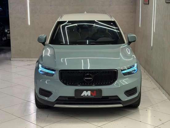 VOLVO-XC40-2.0 T4 GASOLINA GEARTRONIC VOLVO-XC40-2018