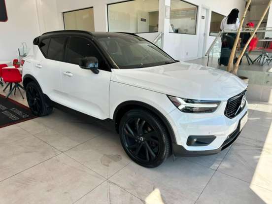 VOLVO-XC40-2.0 T5 GASOLINA R-DESIGN AWD GEARTRONIC VOLVO-XC40-2018