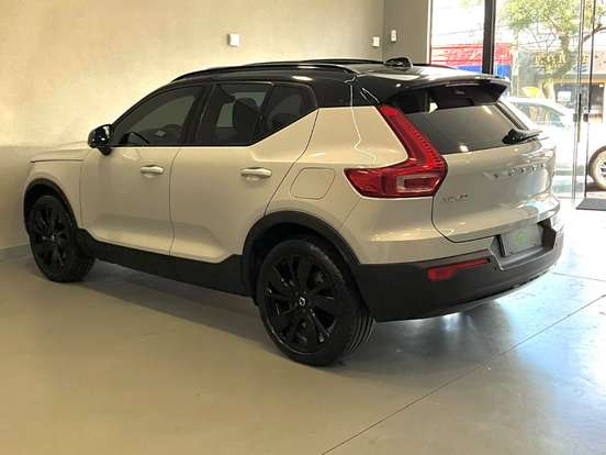 VOLVO-XC40-P8 RECHARGE ELECTRIC BEV PURE AWD VOLVO-XC40-2022