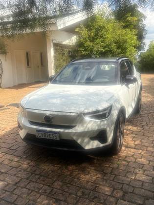 VOLVO XC40 P8 RECHARGE TWIN ELECTRIC ULTIMATE AWD