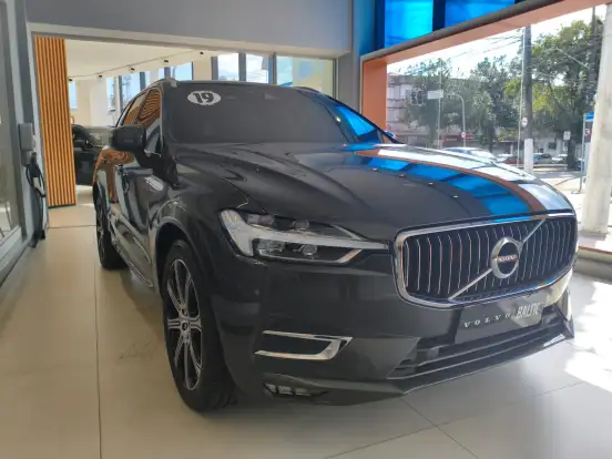 VOLVO-XC60-2018