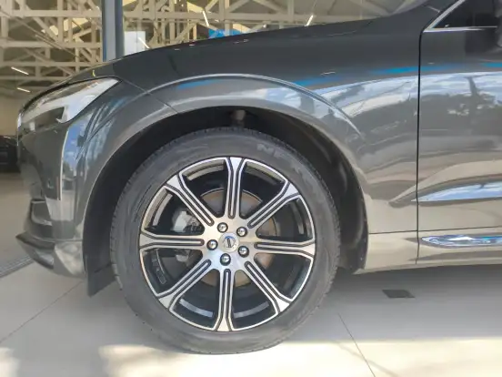 VOLVO-XC60-2.0 T5 GASOLINA INSCRIPTION AWD GEARTRONIC VOLVO-XC60-2018