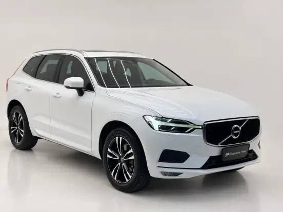 VOLVO-XC60-2.0 T5 GASOLINA MOMENTUM AWD GEARTRONIC VOLVO-XC60-2019