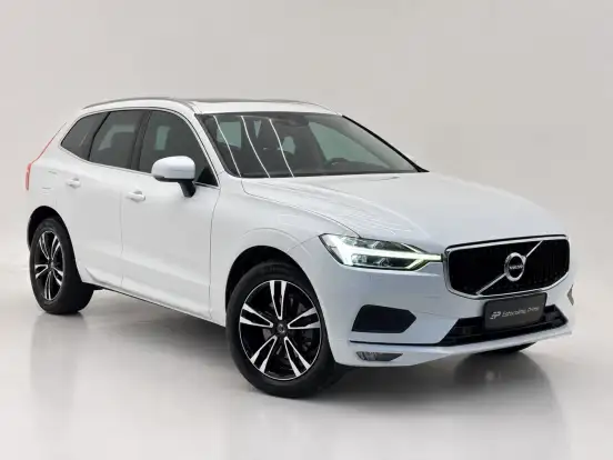 VOLVO-XC60-2.0 T5 GASOLINA MOMENTUM AWD GEARTRONIC VOLVO-XC60-2019