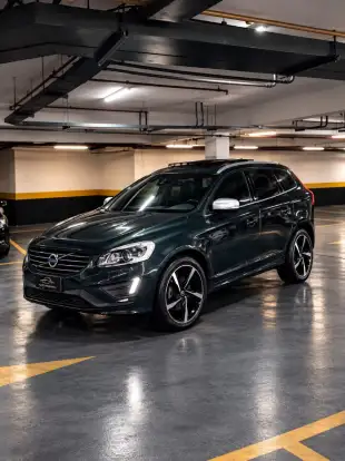 VOLVO-XC60-2015