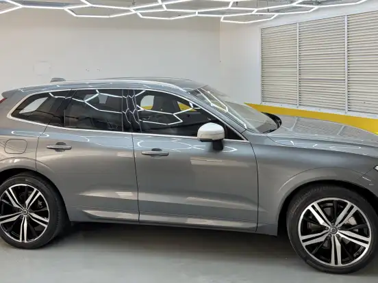 VOLVO-XC60-2.0 T8 HYBRID R-DESIGN AWD GEARTRONIC VOLVO-XC60-2019