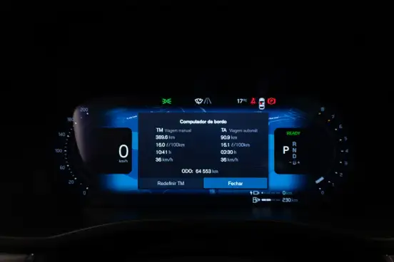 VOLVO-XC60-2023