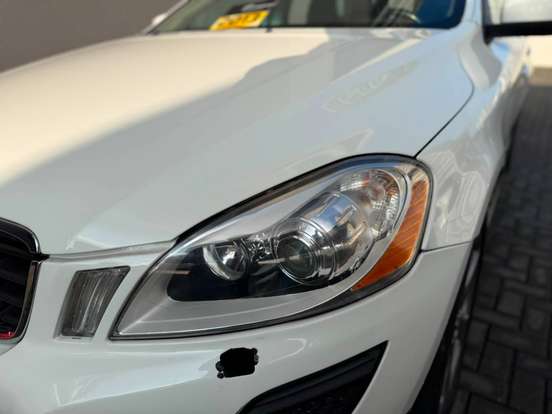 VOLVO-XC60-2.0 T5 DYNAMIC FWD TURBO GASOLINA 4P AUTOMÁTICO VOLVO-XC60-2013
