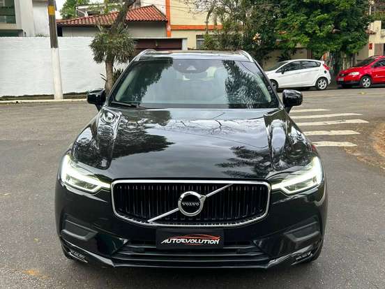 VOLVO-XC60-2.0 T5 GASOLINA MOMENTUM AWD GEARTRONIC VOLVO-XC60-2018