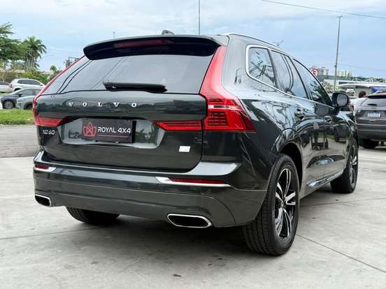 VOLVO-XC60-2.0 T8 HYBRID MOMENTUM AWD GEARTRONIC VOLVO-XC60-2021