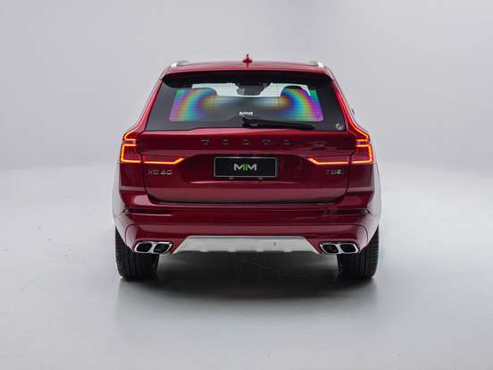 VOLVO-XC60-2019
