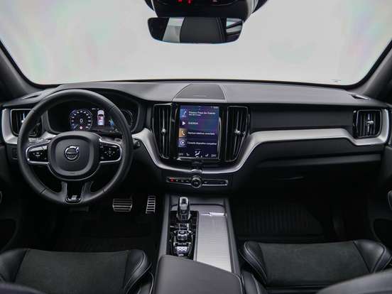 VOLVO-XC60-2019
