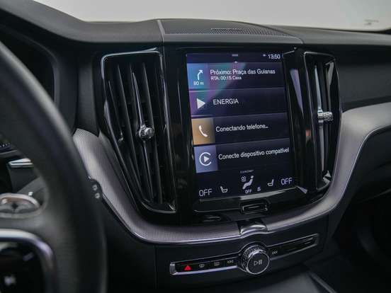 VOLVO-XC60-2019