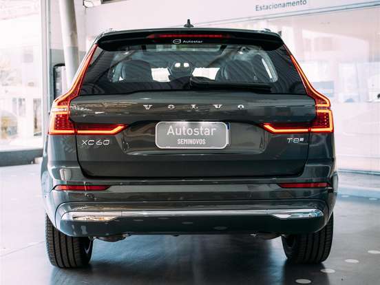 VOLVO-XC60-2.0 T8 PHEV ULTRA AWD GEARTRONIC VOLVO-XC60-2025