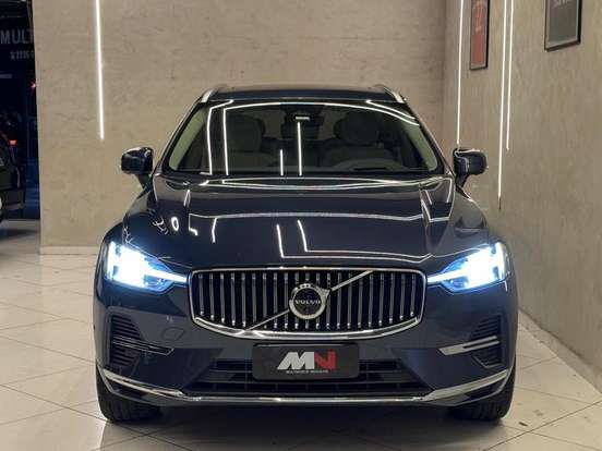 VOLVO-XC60-2024