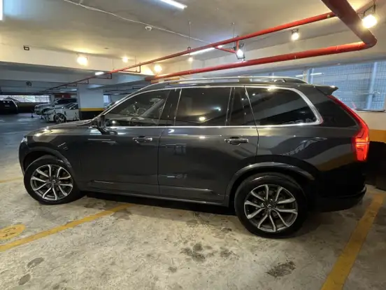 VOLVO-XC90-2.0 T6 GASOLINA MOMENTUM AWD GEARTRONIC VOLVO-XC90-2018