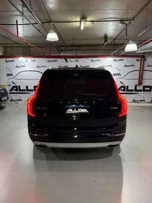 VOLVO-XC90-2018