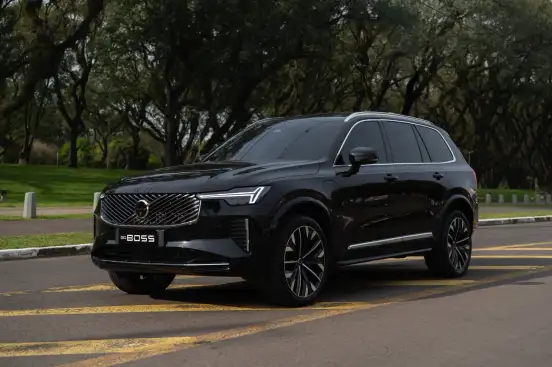 VOLVO-XC90-2024