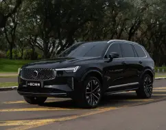 VOLVO XC90 2.0 T8 RECHARGE ULTRA AWD GEARTRONIC VOLVO XC90 2.0 T8 RECHARGE ULTRA AWD GEARTRONIC