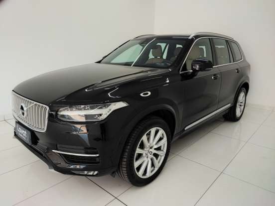 VOLVO-XC90-2016