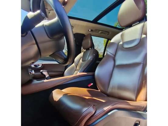 VOLVO-XC90-2.0 D5 DIESEL MOMENTUM AWD GEARTRONIC VOLVO-XC90-2019