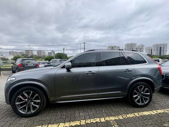 VOLVO-XC90-2.0 T6 GASOLINA MOMENTUM AWD GEARTRONIC VOLVO-XC90-2019