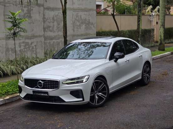 VOLVO-S60-2.0 T8 R-DESIGN HÍBRIDO 4P AUTOMÁTICO VOLVO-S60-2019