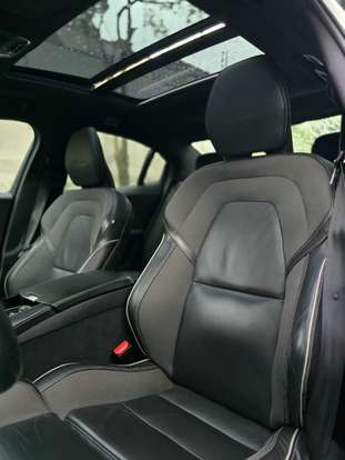 VOLVO-S60-2019