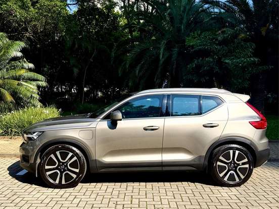 VOLVO-XC40-1.5 T5 RECHARGE MOMENTUM GEARTRONIC VOLVO-XC40-2021