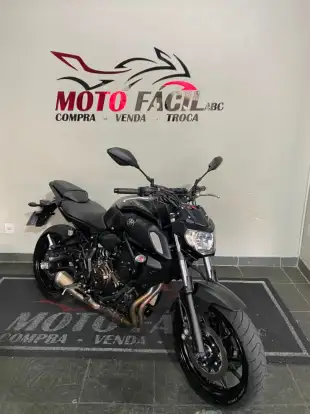YAMAHA-MT-07 ABS-2025