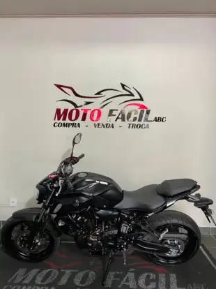 YAMAHA-MT-07 ABS-2025