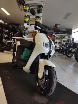 YAMAHA-NEOS CONNECTED YAMAHA-NEOS CONNECTED-2025