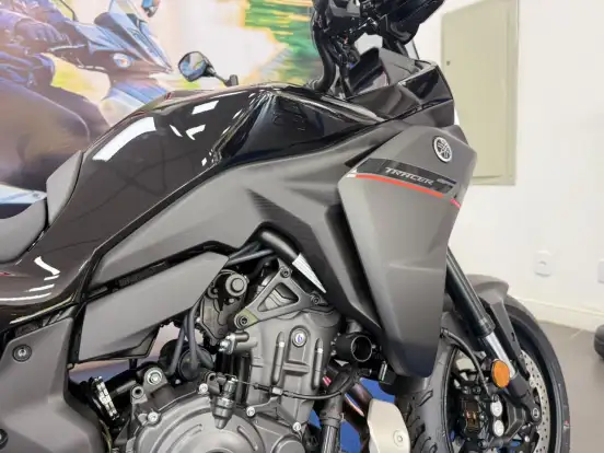 YAMAHA-TRACER 7-2027