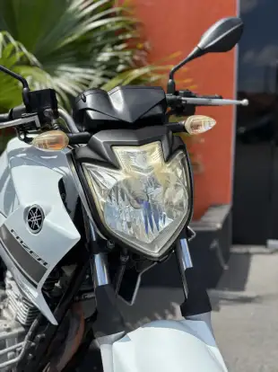 YAMAHA-YS 250 FAZER YAMAHA-YS 250 FAZER-2015
