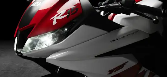 YAMAHA-YZF R15 70th ANNIVERSARY-2027