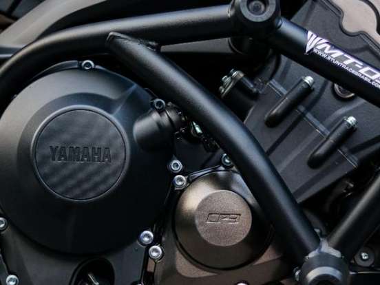 YAMAHA-MT-09-2021