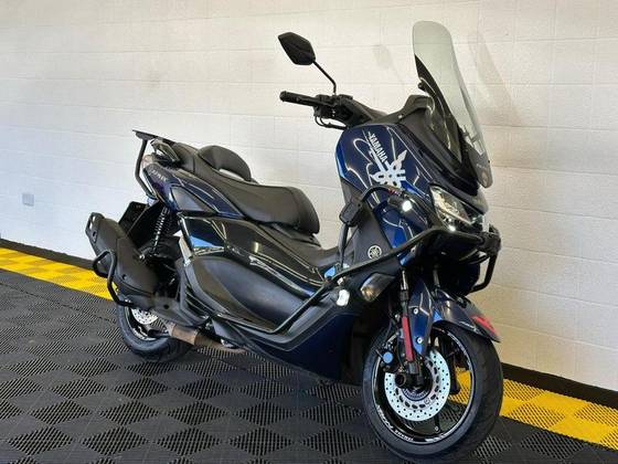 YAMAHA NMAX 160 ABS 