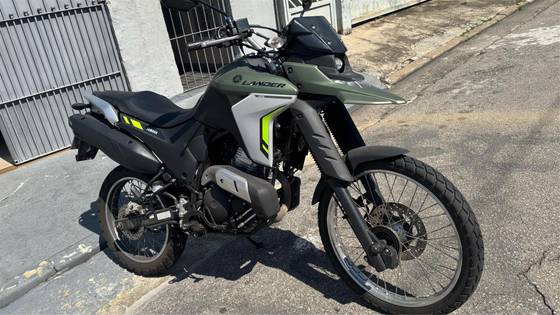YAMAHA XTZ 250 LANDER CONNECTED 