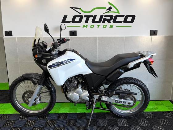 YAMAHA XTZ 250 TÉNÉRÉ 